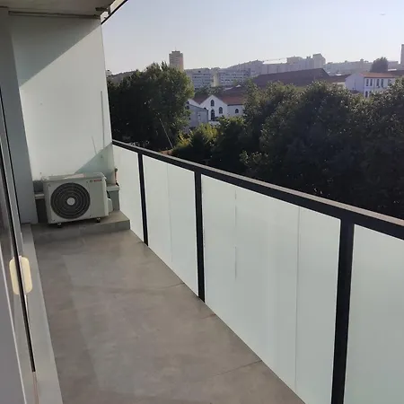 Apartment Apartamento The Hills Com Cozinha, Garagem E Piscina, 5 Minutos Do Centro Do Porto Vila Nova de Gaia
